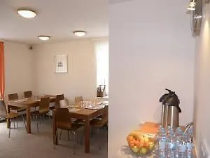 Restaurant & Avionika 3* Kovářská