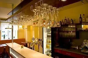 Restaurant & Avionika